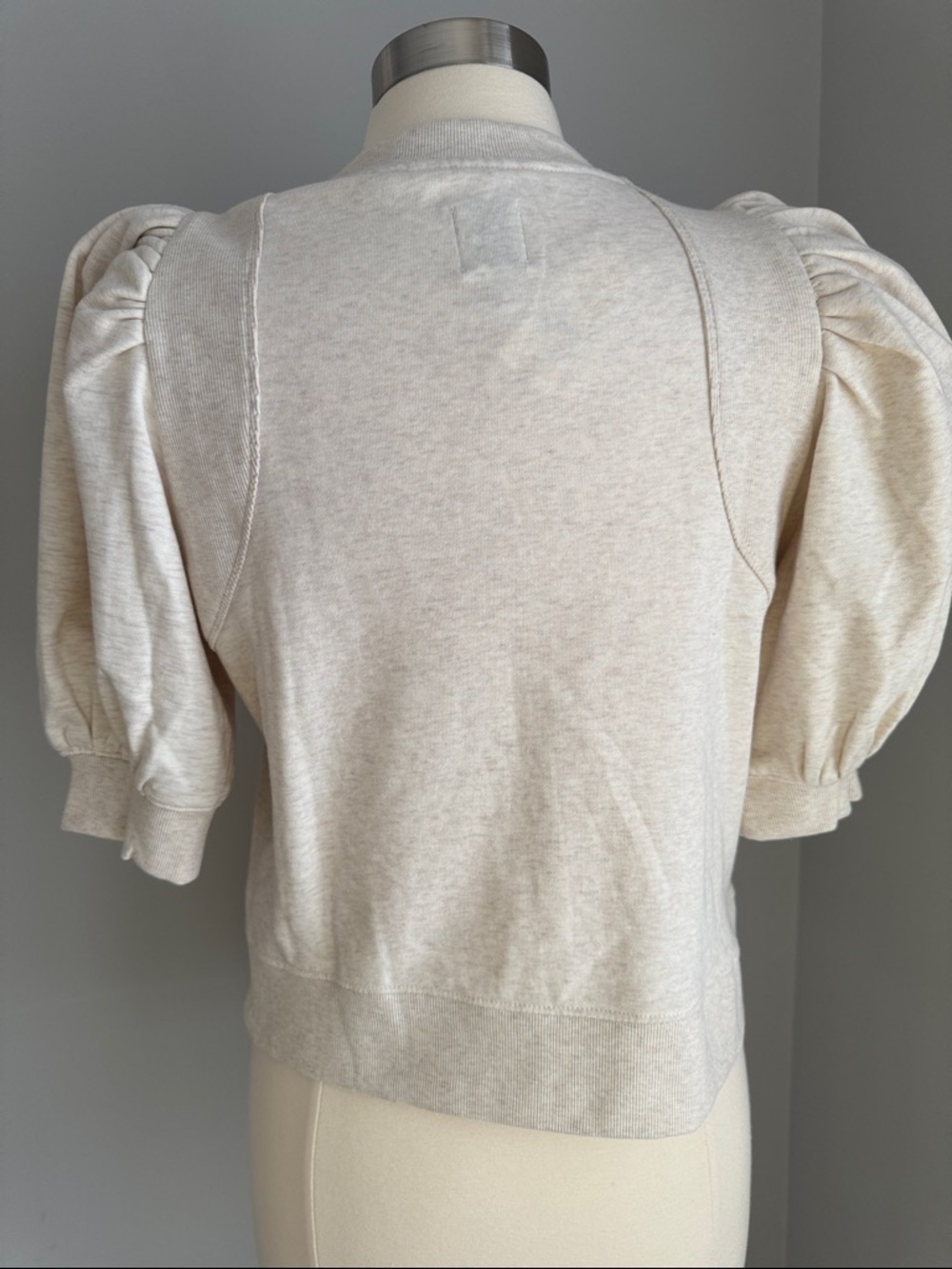 Anthropologie NWT maeve Crop Balloon Sleeve Sweatshirt - Heather Oatmeal, Size M - Picture 4 of 6
